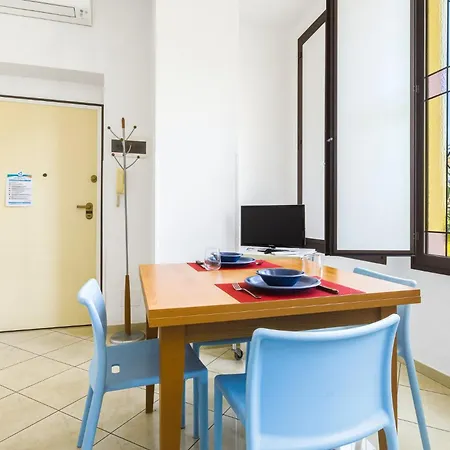 Hostdomus - Emma - Zoe E Ascanio Apartment Alassio